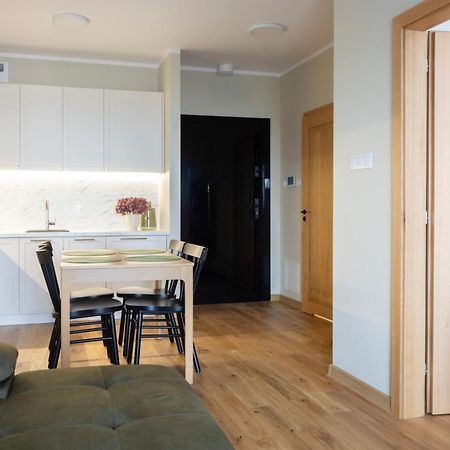 Apartament 018 Tuz Przy Plazy Z Tarasem I Parkingiem Perlowa Przystan Sianozety Εξωτερικό φωτογραφία