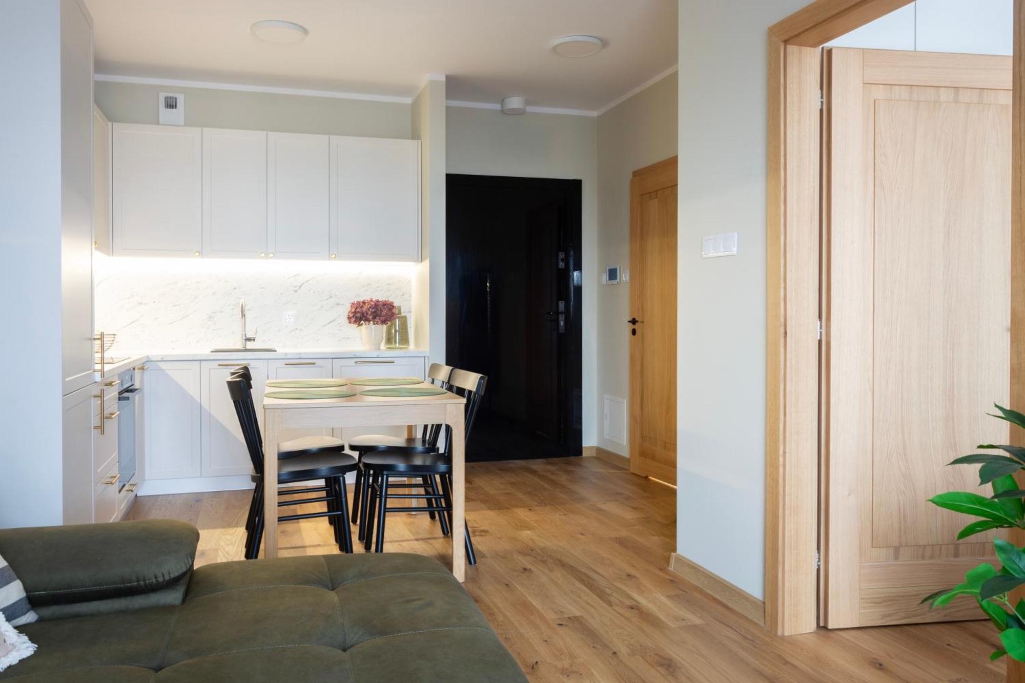 Apartament 018 Tuz Przy Plazy Z Tarasem I Parkingiem Perlowa Przystan Sianozety Εξωτερικό φωτογραφία